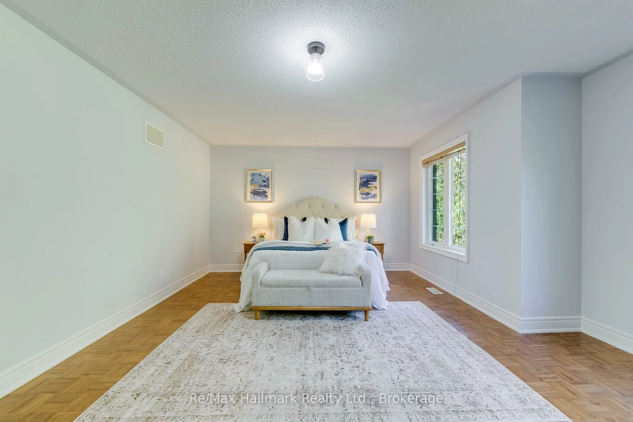 2241, Adirondak, 1019 - WM Westmount, Oakville
