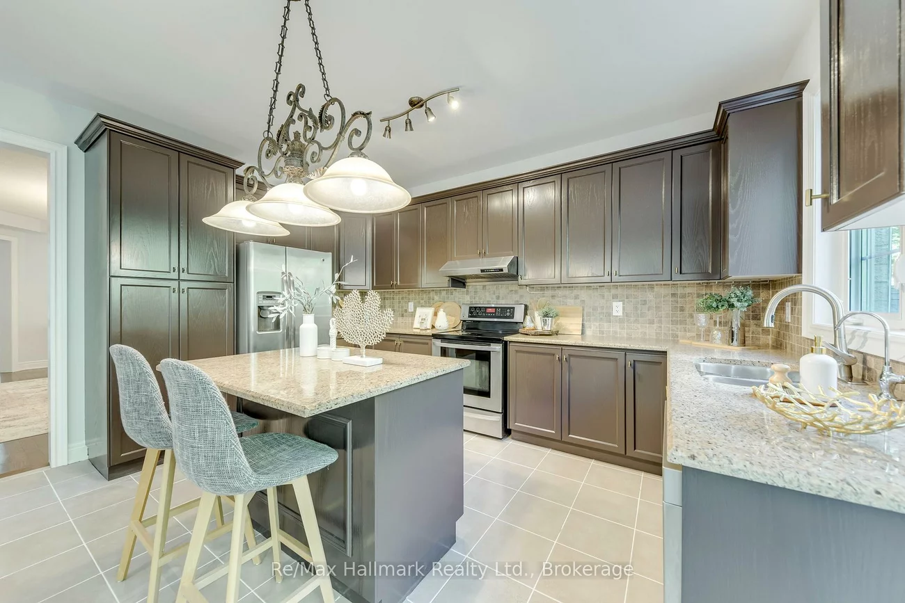 2241, Adirondak, 1019 - WM Westmount, Oakville