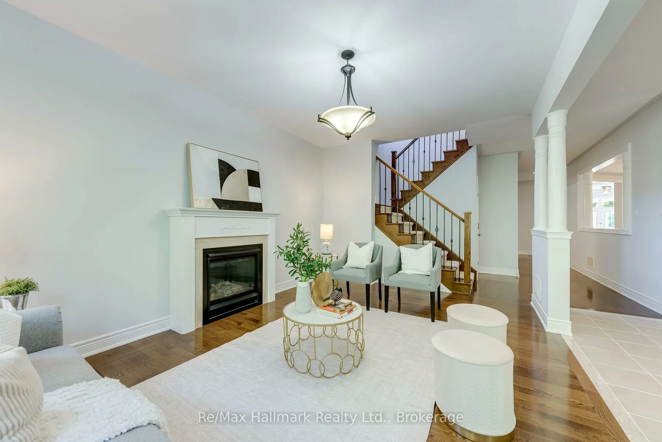 2241, Adirondak, 1019 - WM Westmount, Oakville