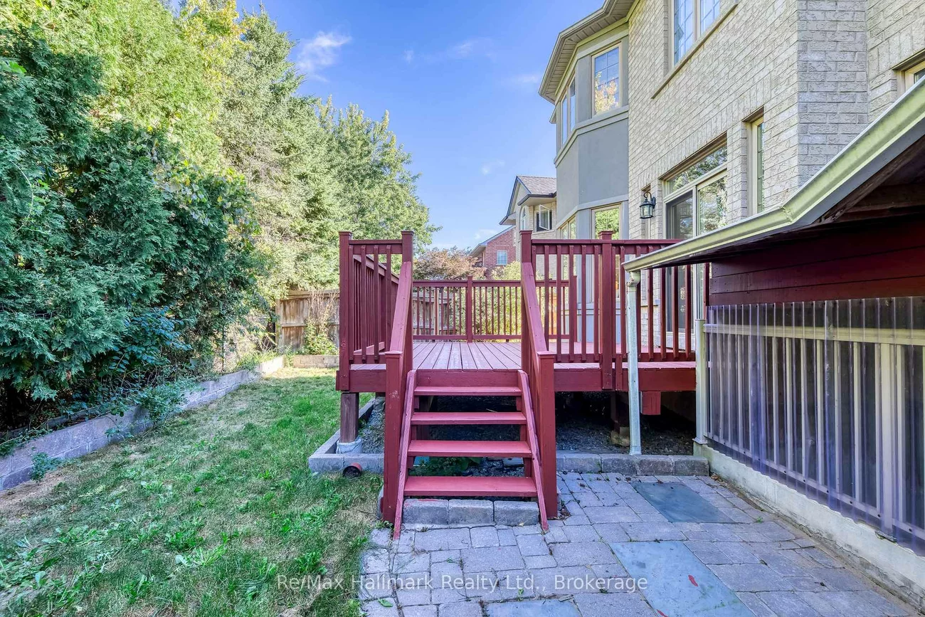 2241, Adirondak, 1019 - WM Westmount, Oakville