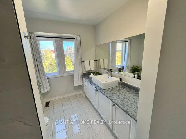 2081, Golden Orchard Trail, 1019 - WM Westmount, Oakville