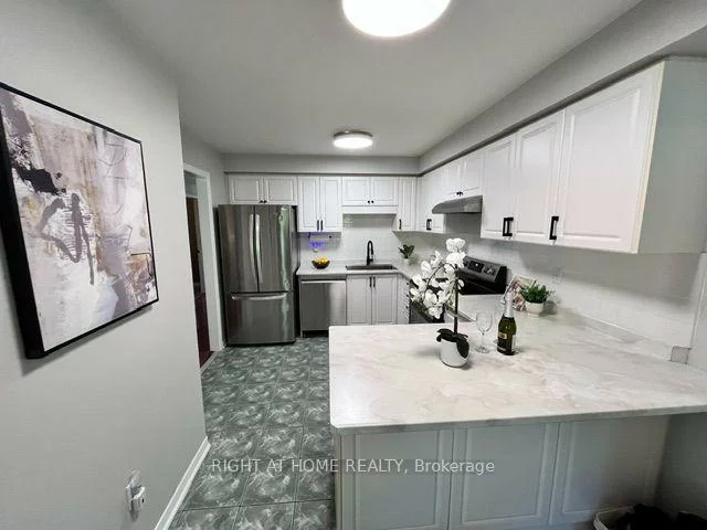 2081, Golden Orchard Trail, 1019 - WM Westmount, Oakville