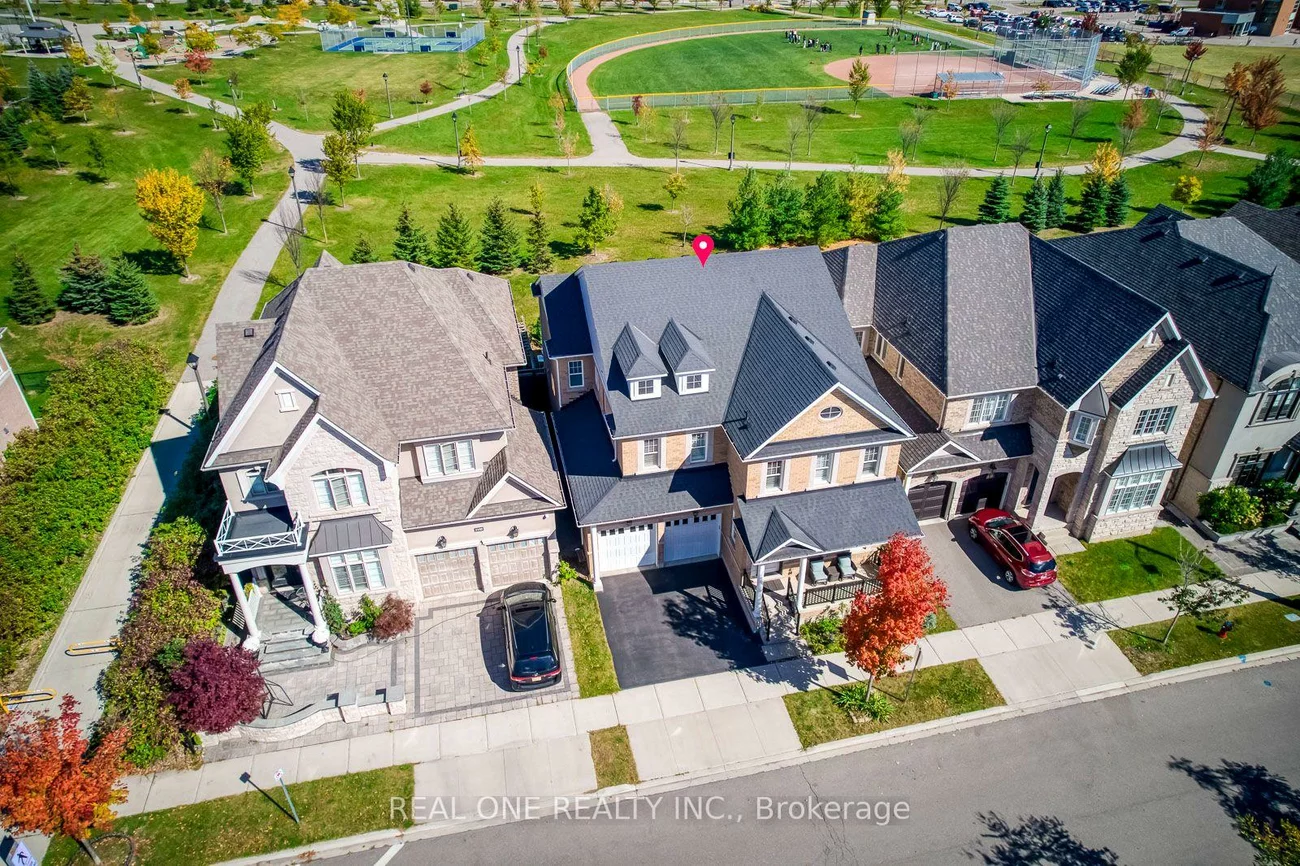 3181, Sunflower, 1008 - GO Glenorchy, Oakville