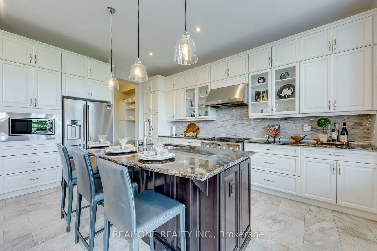 3181, Sunflower, 1008 - GO Glenorchy, Oakville