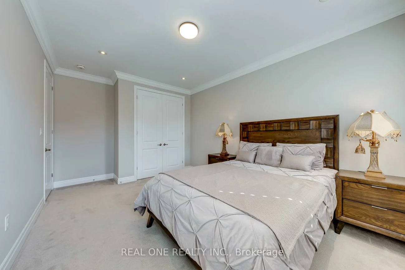 3181, Sunflower, 1008 - GO Glenorchy, Oakville