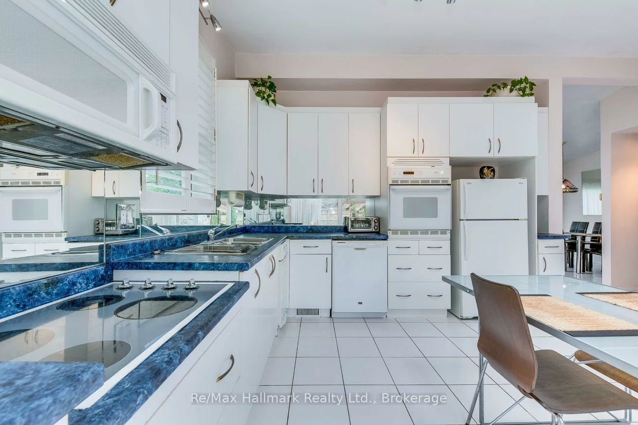 1510, Constance, 1011 - MO Morrison, Oakville