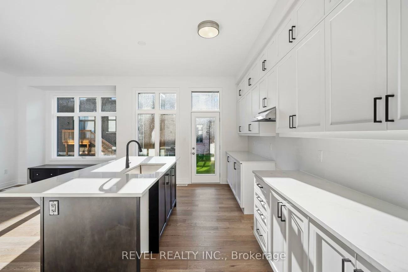 1154, Maverick, 1010 - JM Joshua Meadows, Oakville