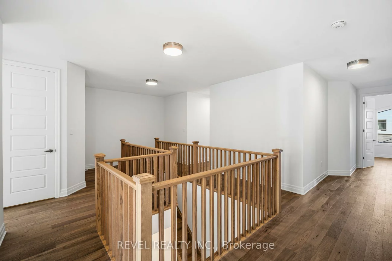 1154, Maverick, 1010 - JM Joshua Meadows, Oakville