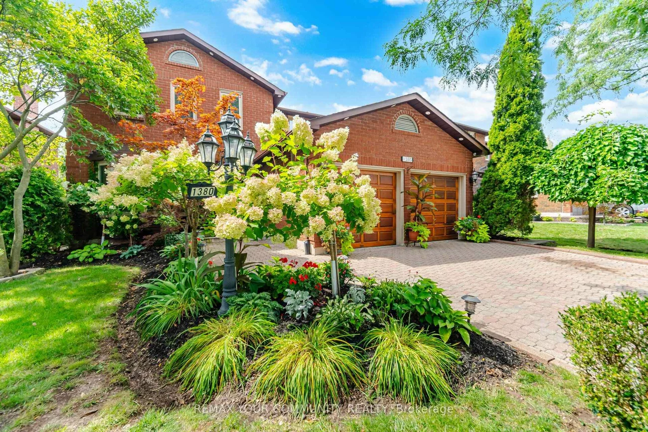 1380, Bishopstoke, 1004 - CV Clearview, Oakville