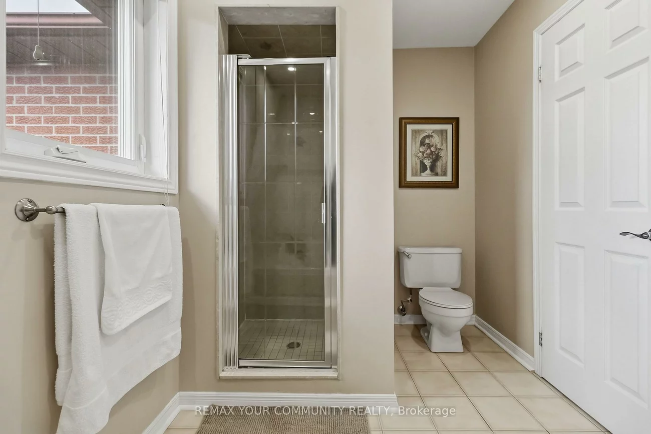 1380, Bishopstoke, 1004 - CV Clearview, Oakville