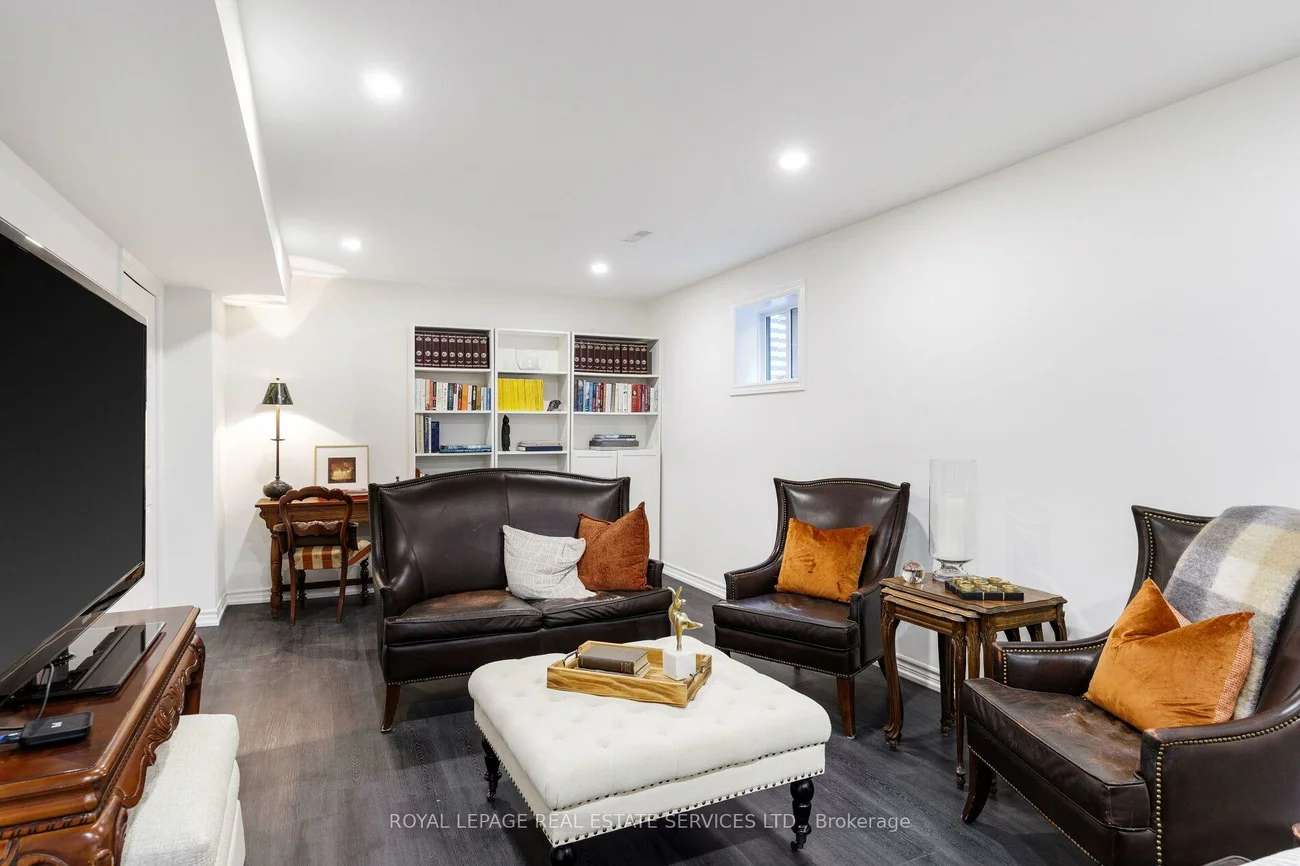 51, Skipper, 1001 - BR Bronte, Oakville
