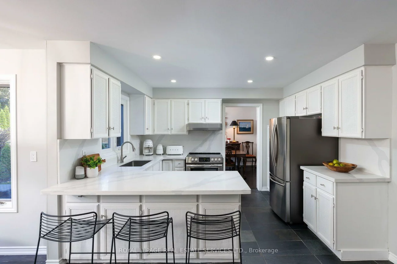51, Skipper, 1001 - BR Bronte, Oakville