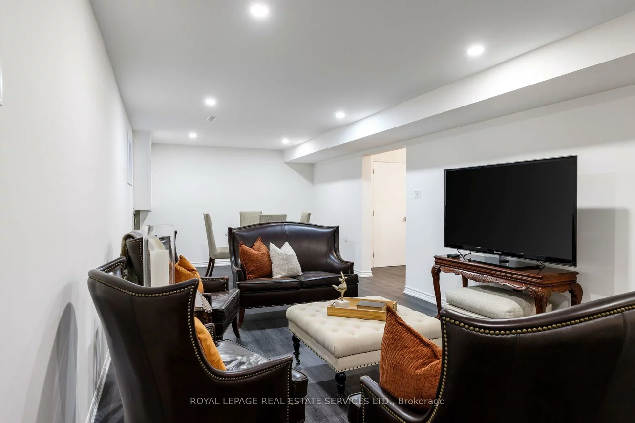 51, Skipper, 1001 - BR Bronte, Oakville