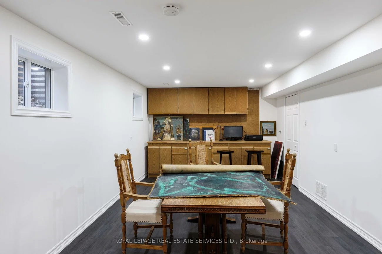 51, Skipper, 1001 - BR Bronte, Oakville