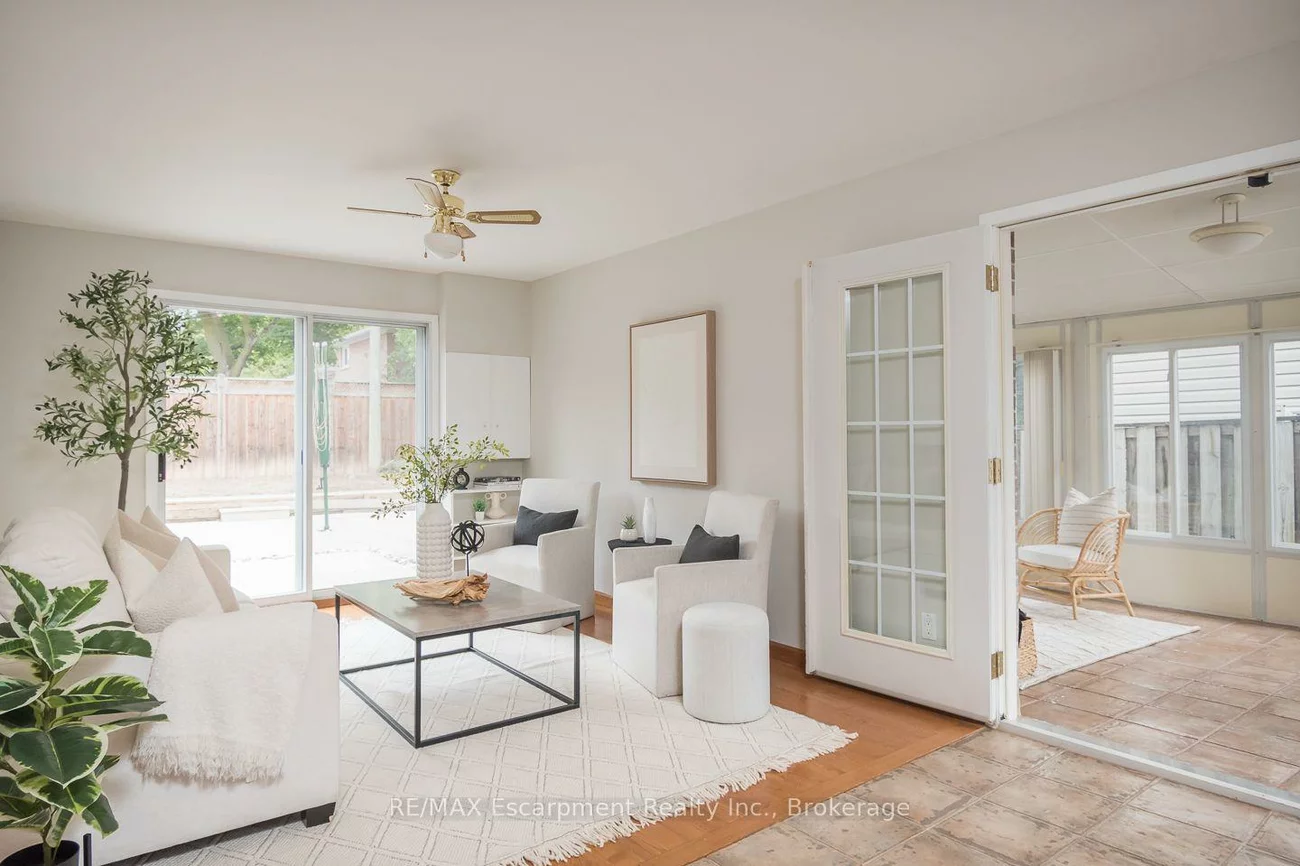 1237, REDBANK, 1003 - CP College Park, Oakville