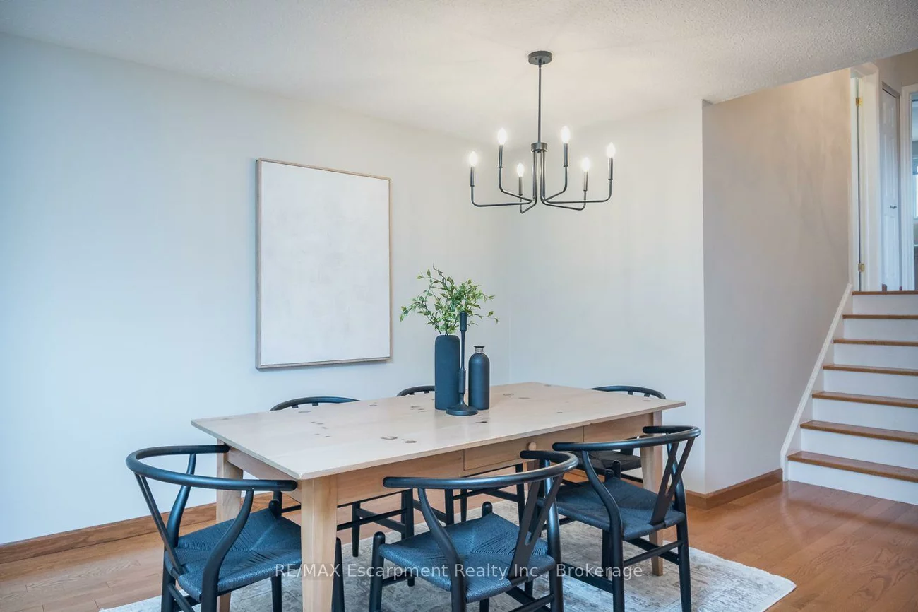1237, REDBANK, 1003 - CP College Park, Oakville
