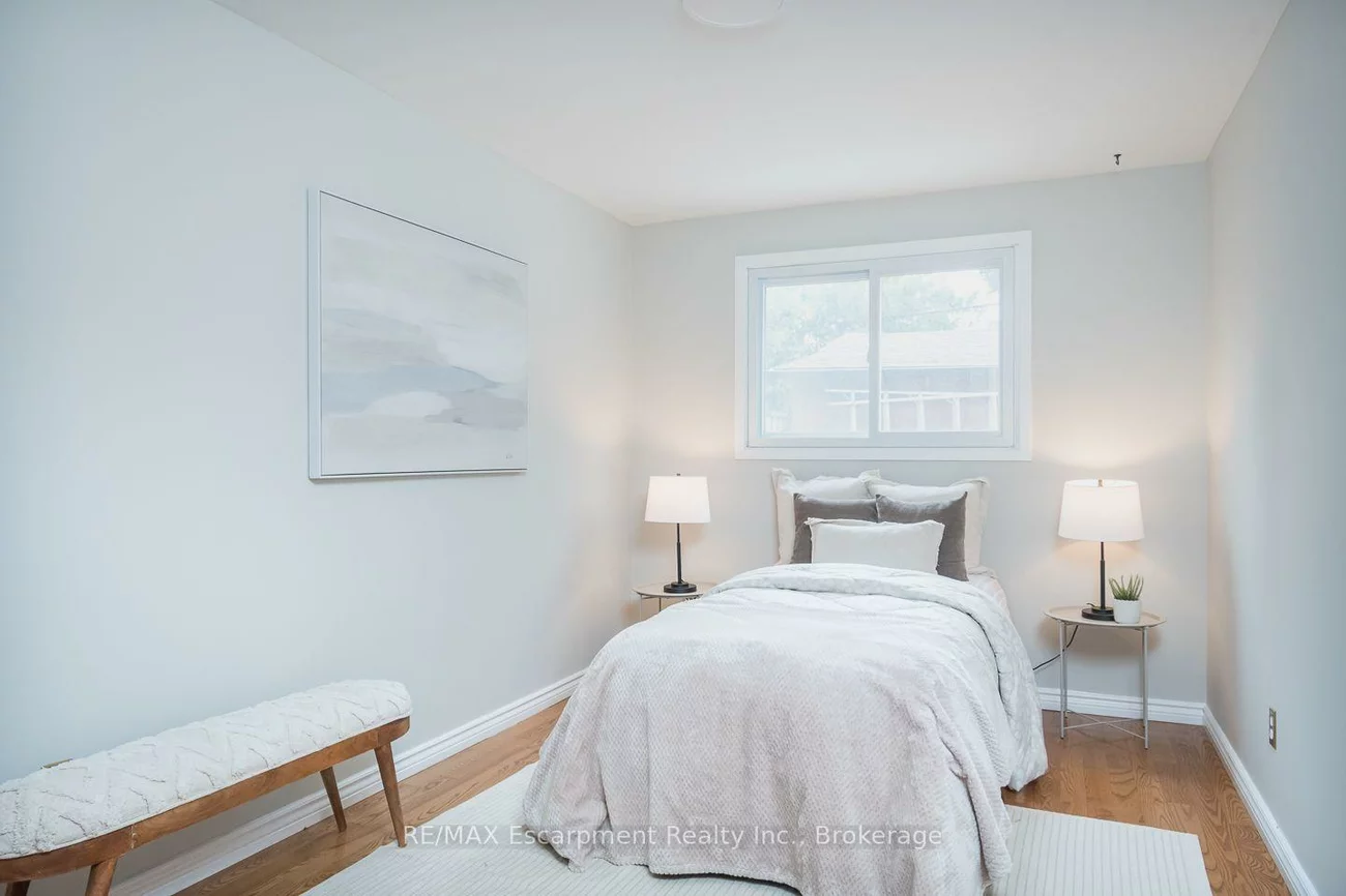 1237, REDBANK, 1003 - CP College Park, Oakville