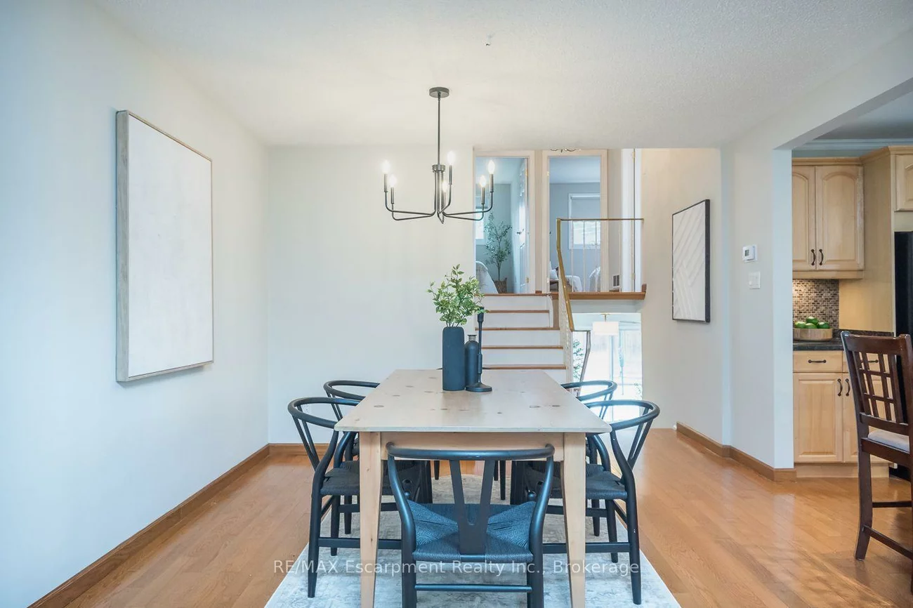 1237, REDBANK, 1003 - CP College Park, Oakville