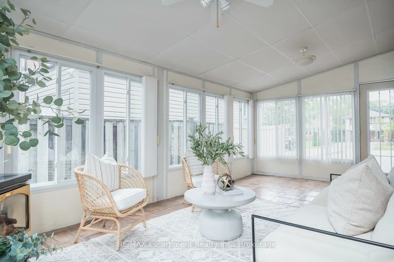 1237, REDBANK, 1003 - CP College Park, Oakville