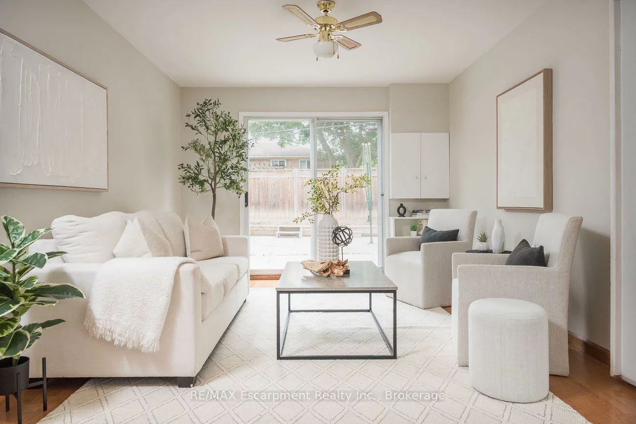 1237, REDBANK, 1003 - CP College Park, Oakville