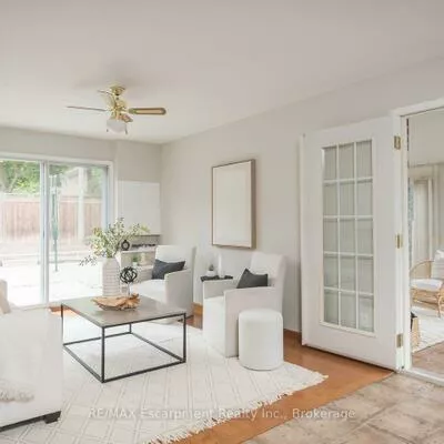 1237, REDBANK, 1003 - CP College Park, Oakville