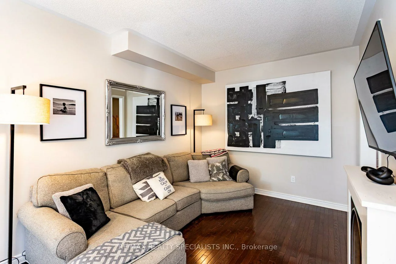 2454, Montagne, 1019 - WM Westmount, Oakville