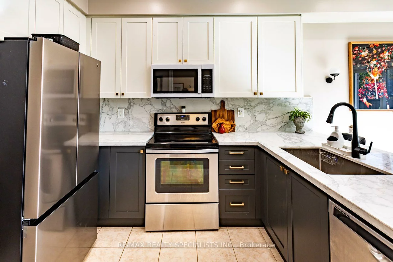 2454, Montagne, 1019 - WM Westmount, Oakville