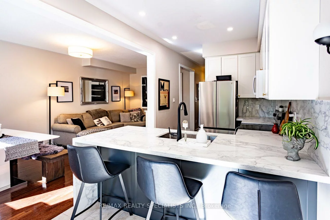 2454, Montagne, 1019 - WM Westmount, Oakville