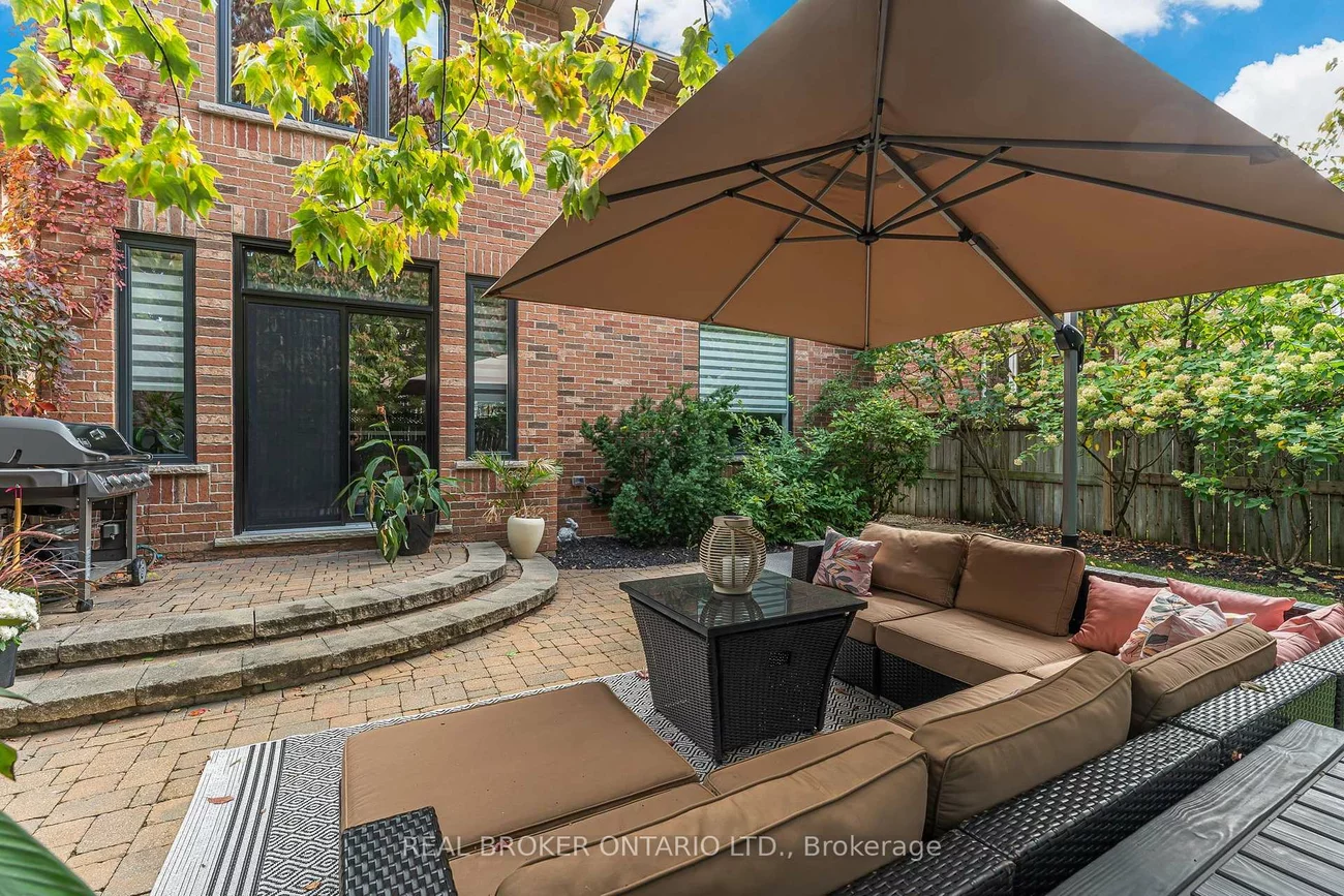 2243, Woodcrest, 1019 - WM Westmount, Oakville