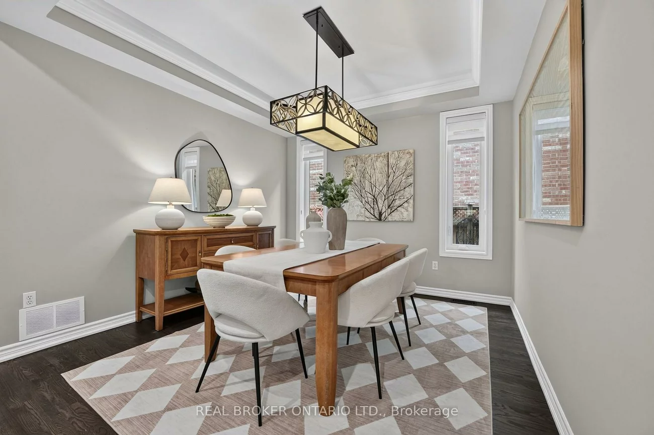 2243, Woodcrest, 1019 - WM Westmount, Oakville
