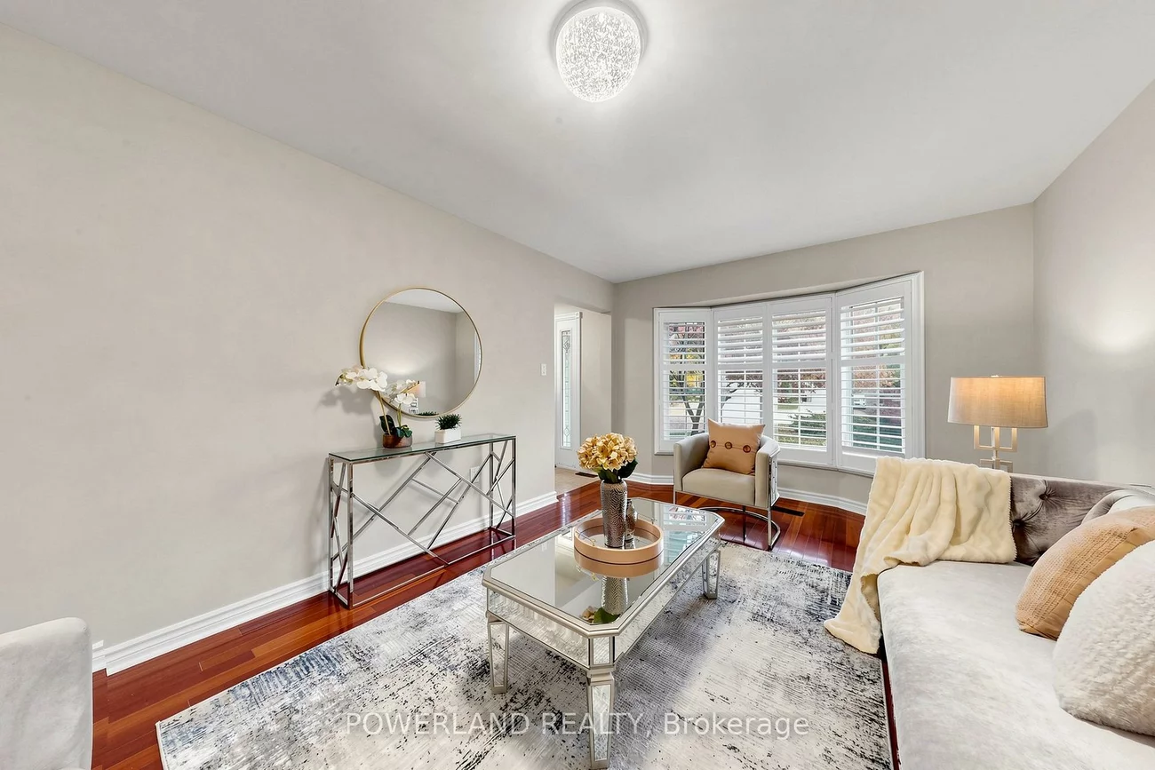 2080, Pelee, 1015 - RO River Oaks, Oakville