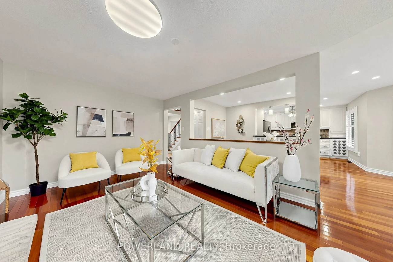 2080, Pelee, 1015 - RO River Oaks, Oakville