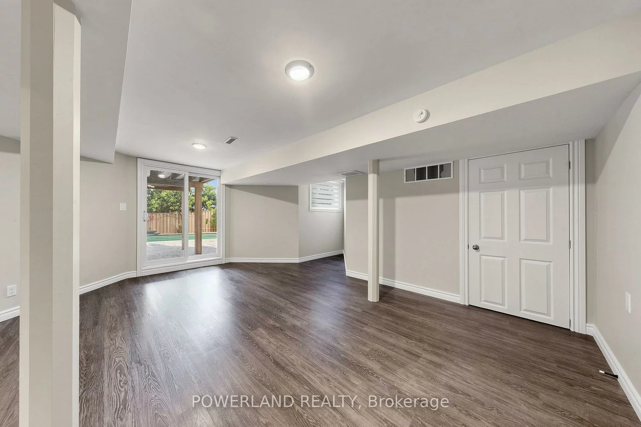 2080, Pelee, 1015 - RO River Oaks, Oakville