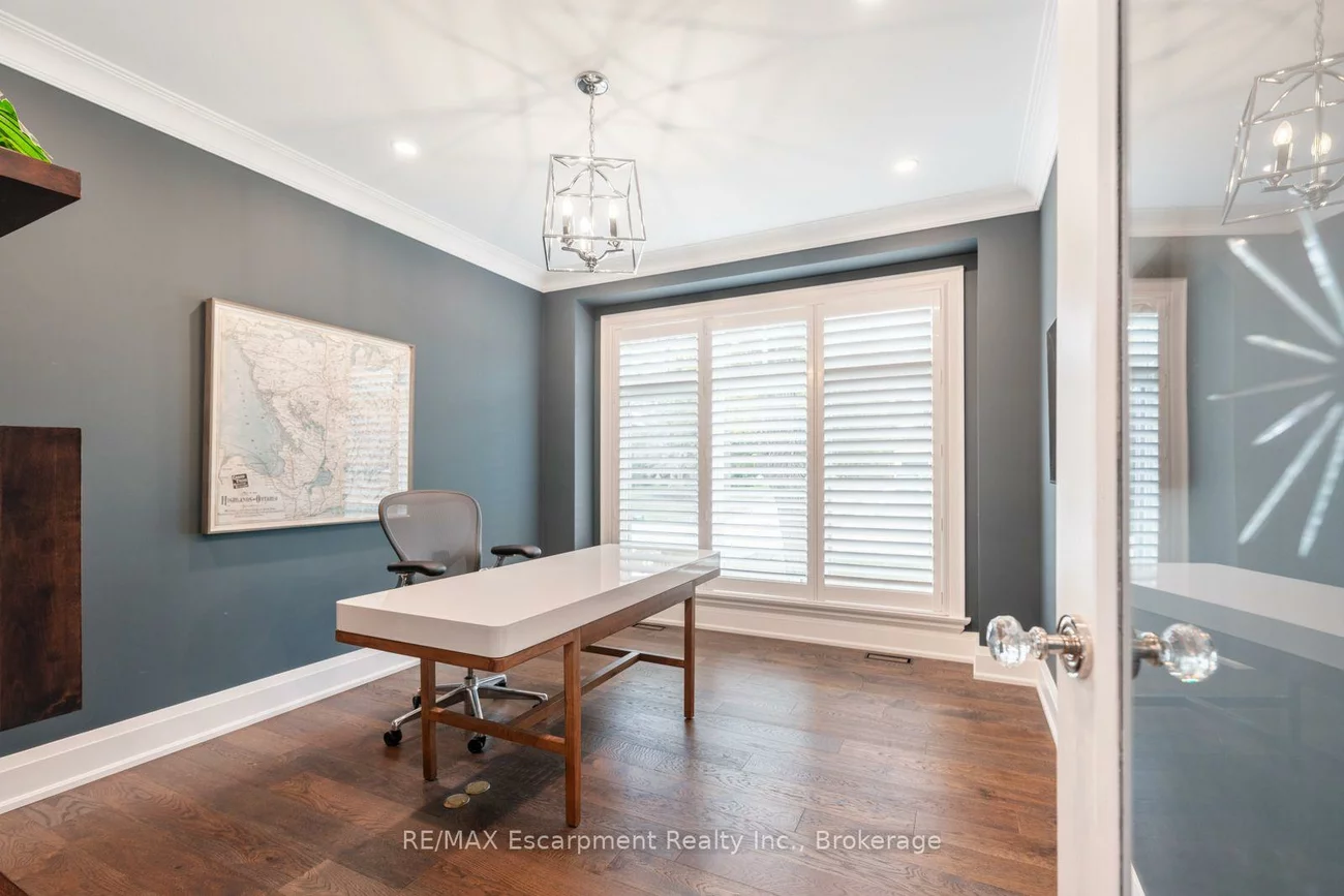 1394, WAVERLY, 1020 - WO West, Oakville