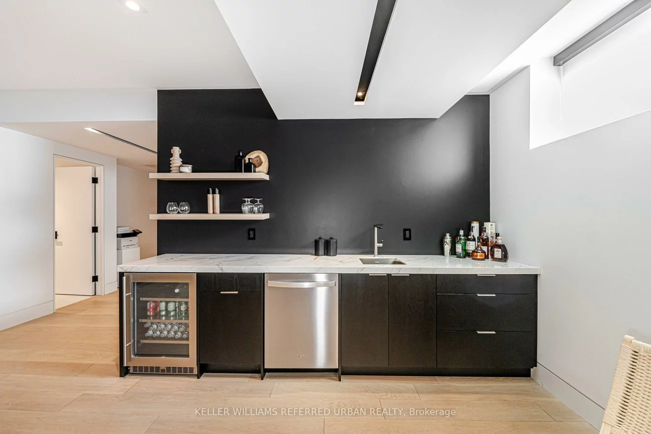 1337, Waverly, 1020 - WO West, Oakville