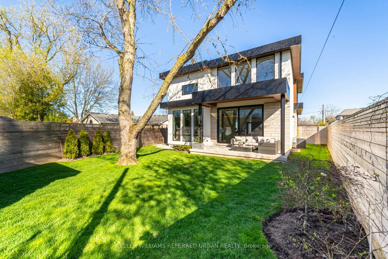 1337, Waverly, 1020 - WO West, Oakville