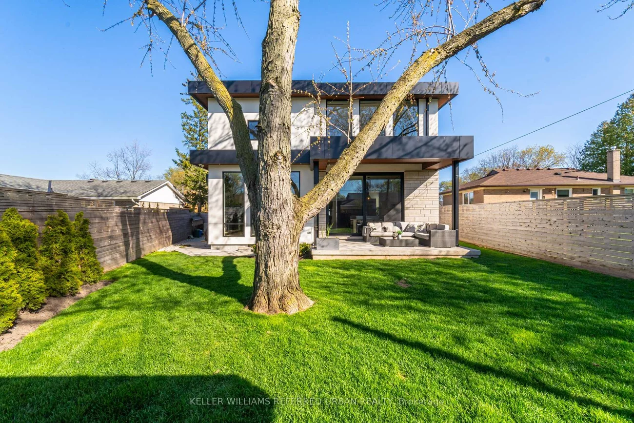 1337, Waverly, 1020 - WO West, Oakville