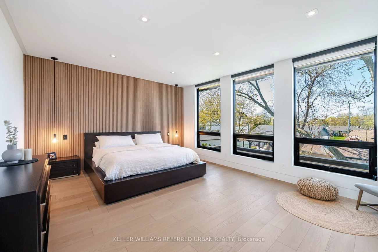 1337, Waverly, 1020 - WO West, Oakville