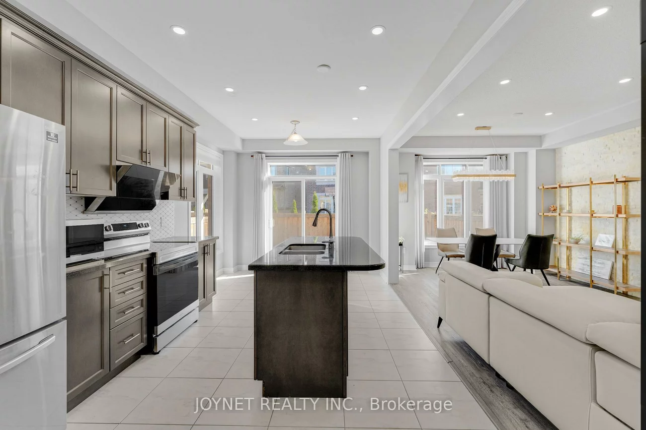3303, Jacob, 1008 - GO Glenorchy, Oakville