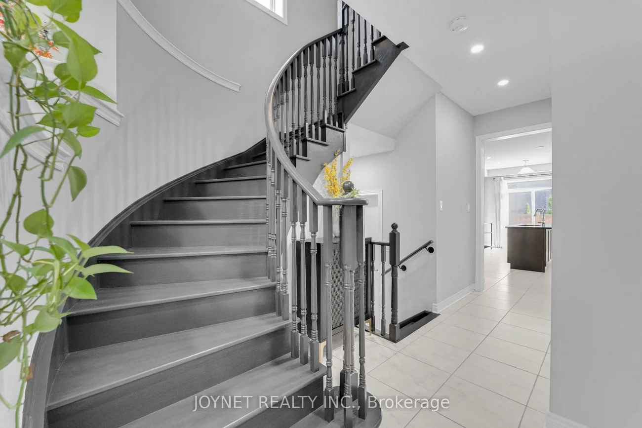 3303, Jacob, 1008 - GO Glenorchy, Oakville