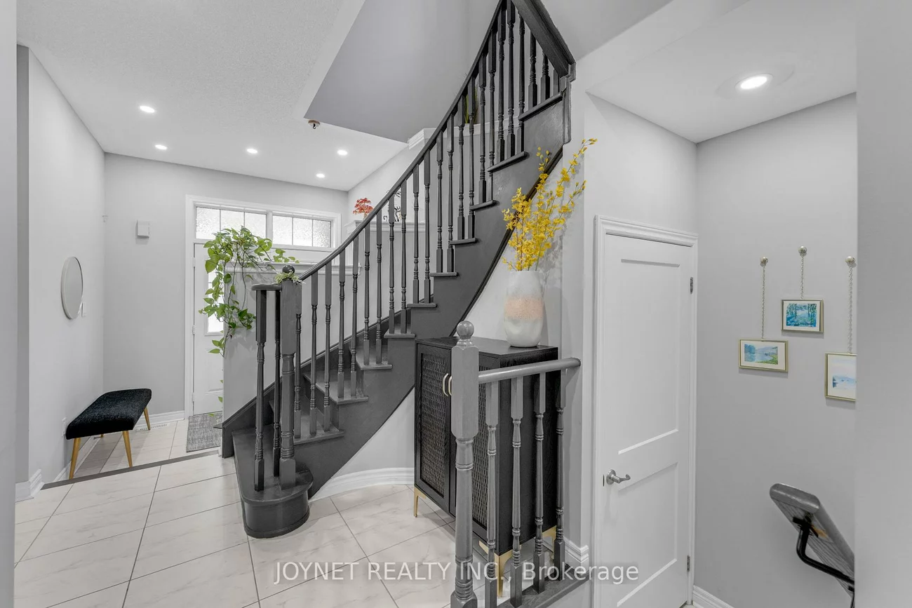3303, Jacob, 1008 - GO Glenorchy, Oakville