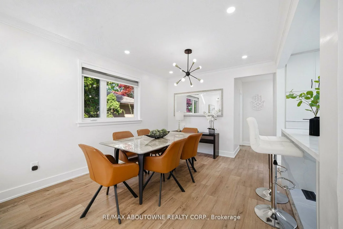 2066, Rebecca, 1001 - BR Bronte, Oakville