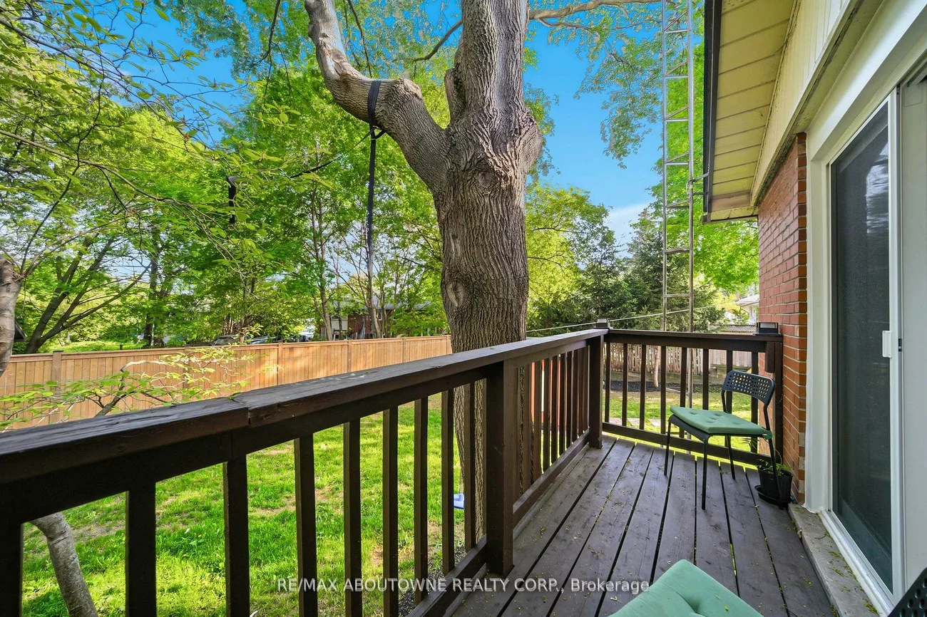 2066, Rebecca, 1001 - BR Bronte, Oakville