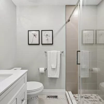 437, Cairncroft, 1011 - MO Morrison, Oakville