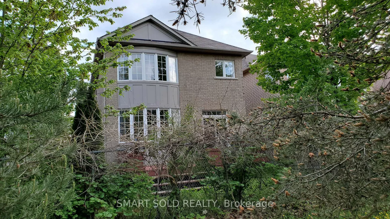 29, Shell, Rouge Woods, Richmond Hill