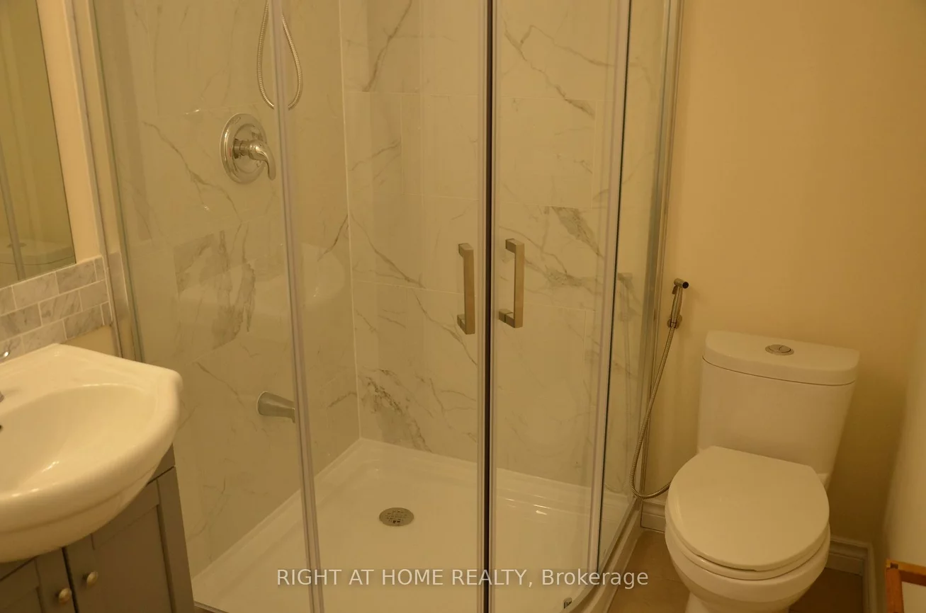 61, Don Head Village, North Richvale, Richmond Hill