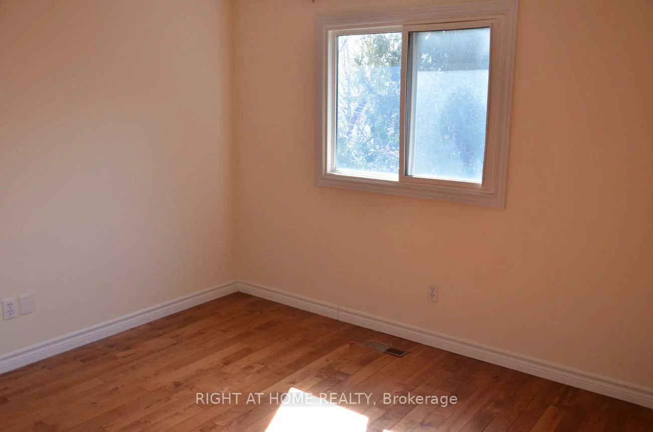 61, Don Head Village, North Richvale, Richmond Hill