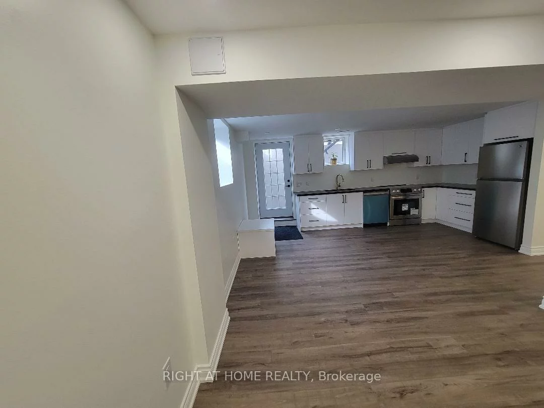 105, Laurier, Oak Ridges, Richmond Hill