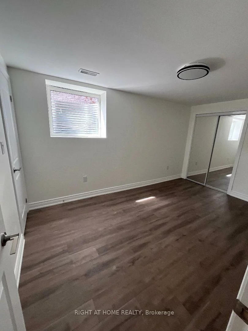 105, Laurier, Oak Ridges, Richmond Hill