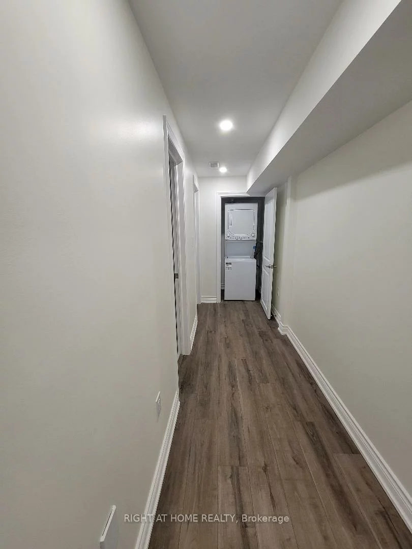 105, Laurier, Oak Ridges, Richmond Hill